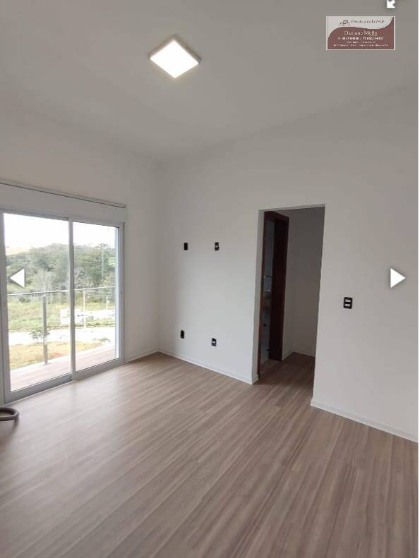 Casa à venda com 3 quartos, 125m² - Foto 17