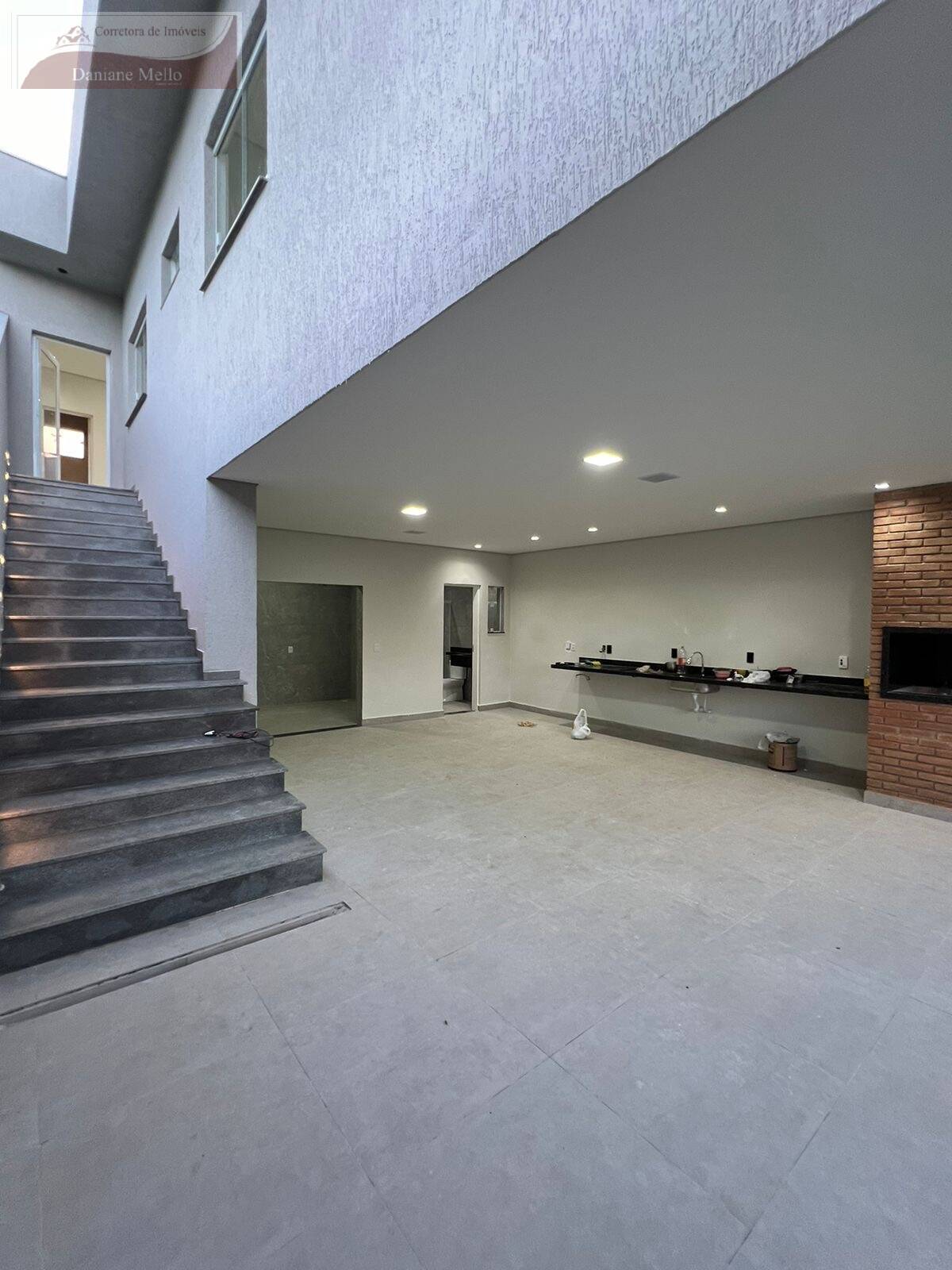 Casa à venda com 3 quartos, 147m² - Foto 16