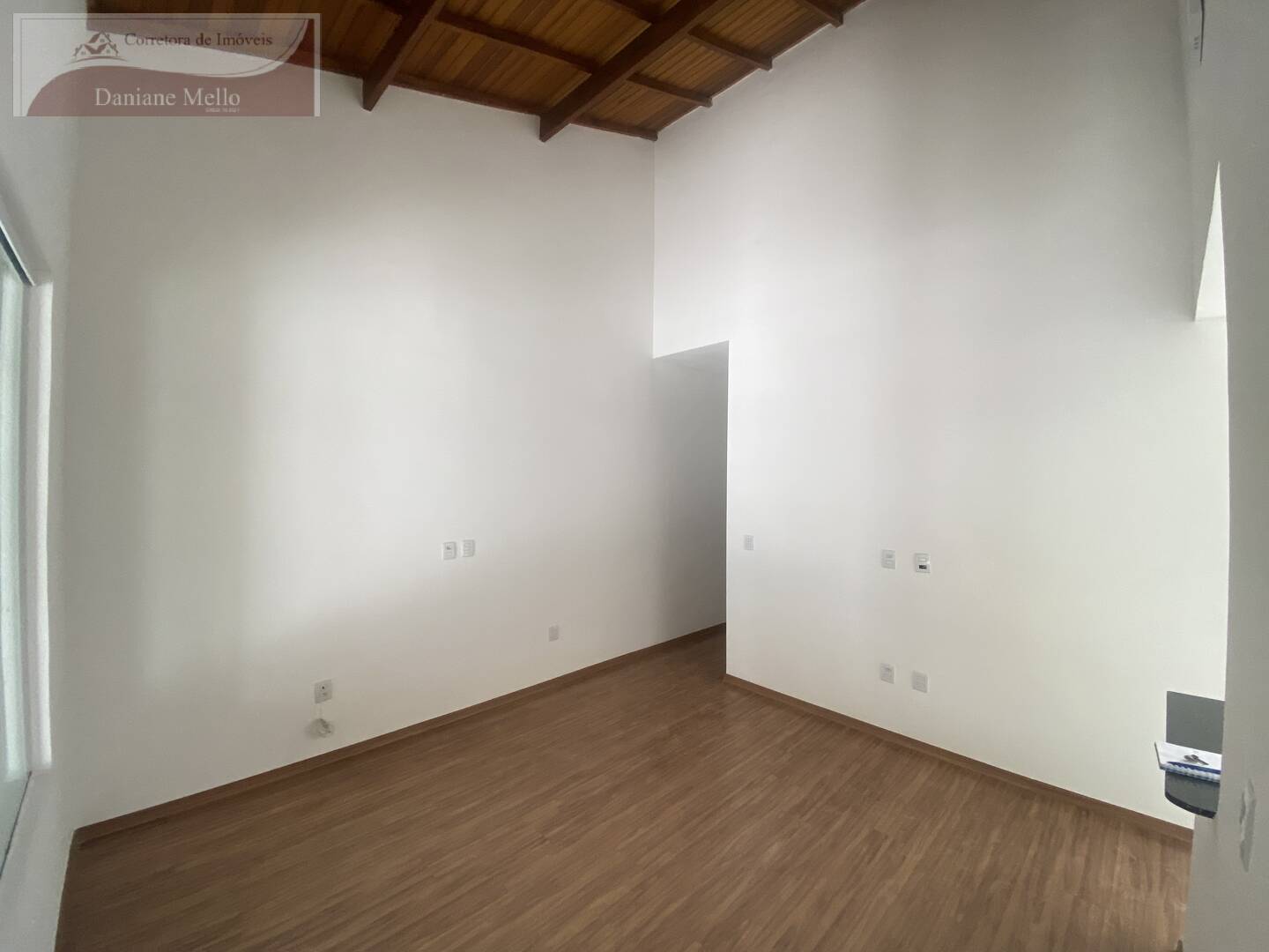 Casa à venda com 3 quartos, 120m² - Foto 3