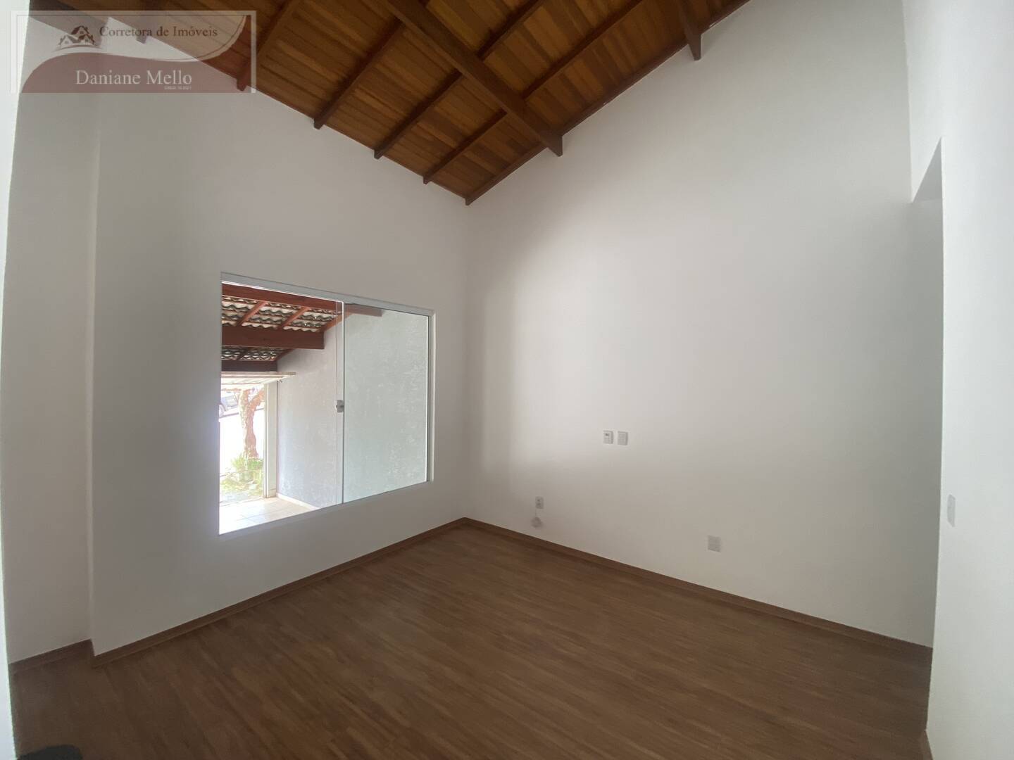 Casa à venda com 3 quartos, 120m² - Foto 4