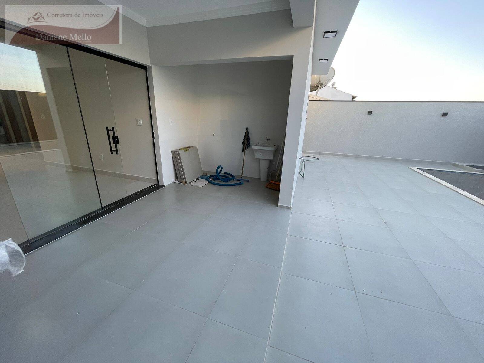 Casa à venda com 3 quartos, 139m² - Foto 12