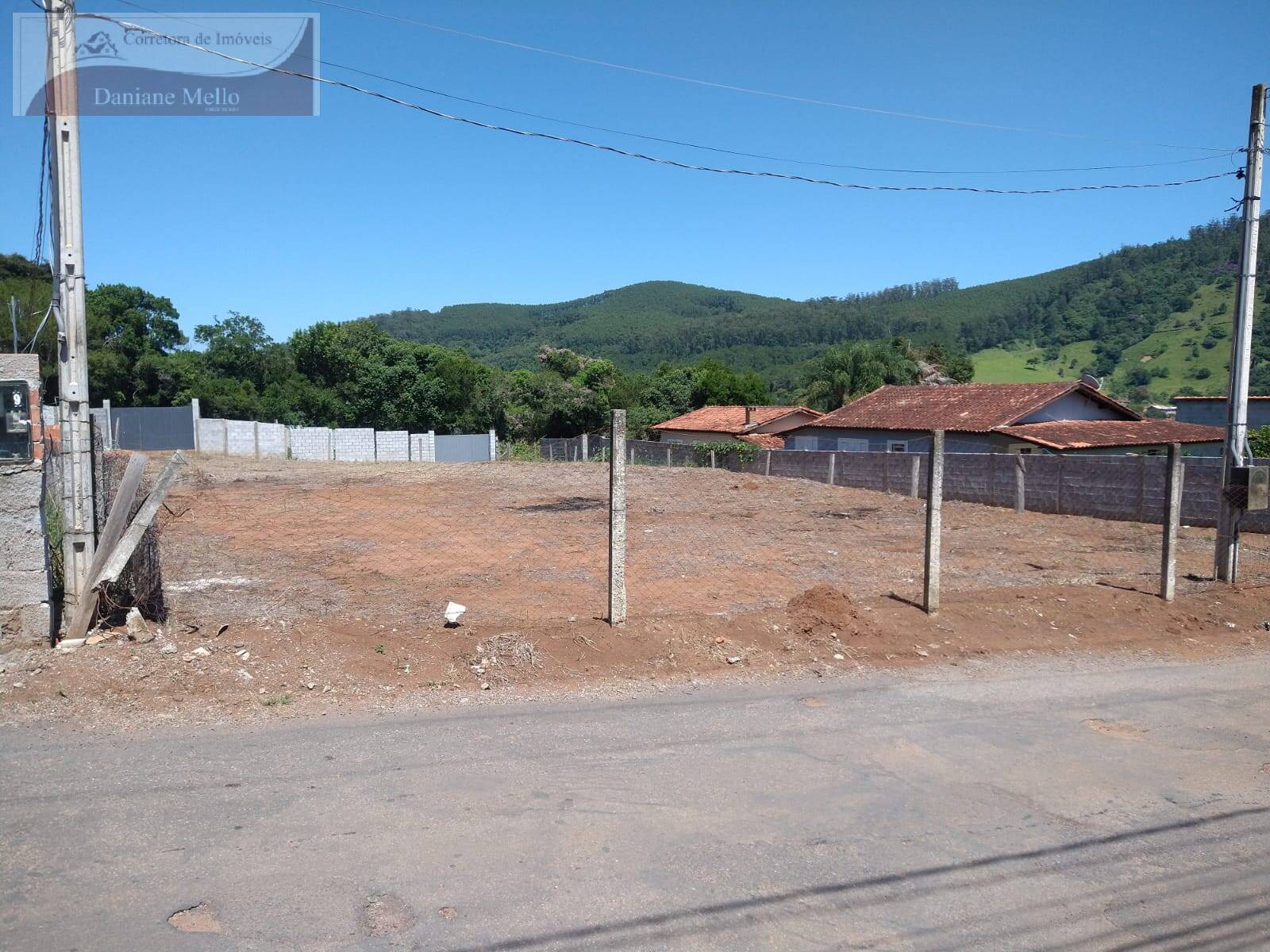 Terreno à venda, 1000m² - Foto 1