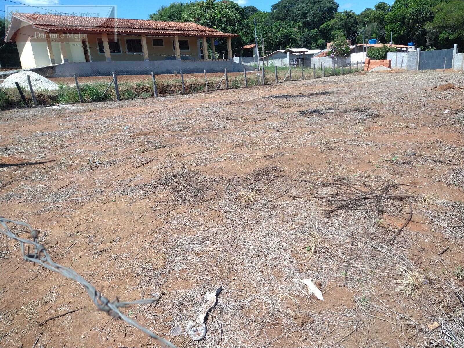 Terreno à venda, 1000m² - Foto 2