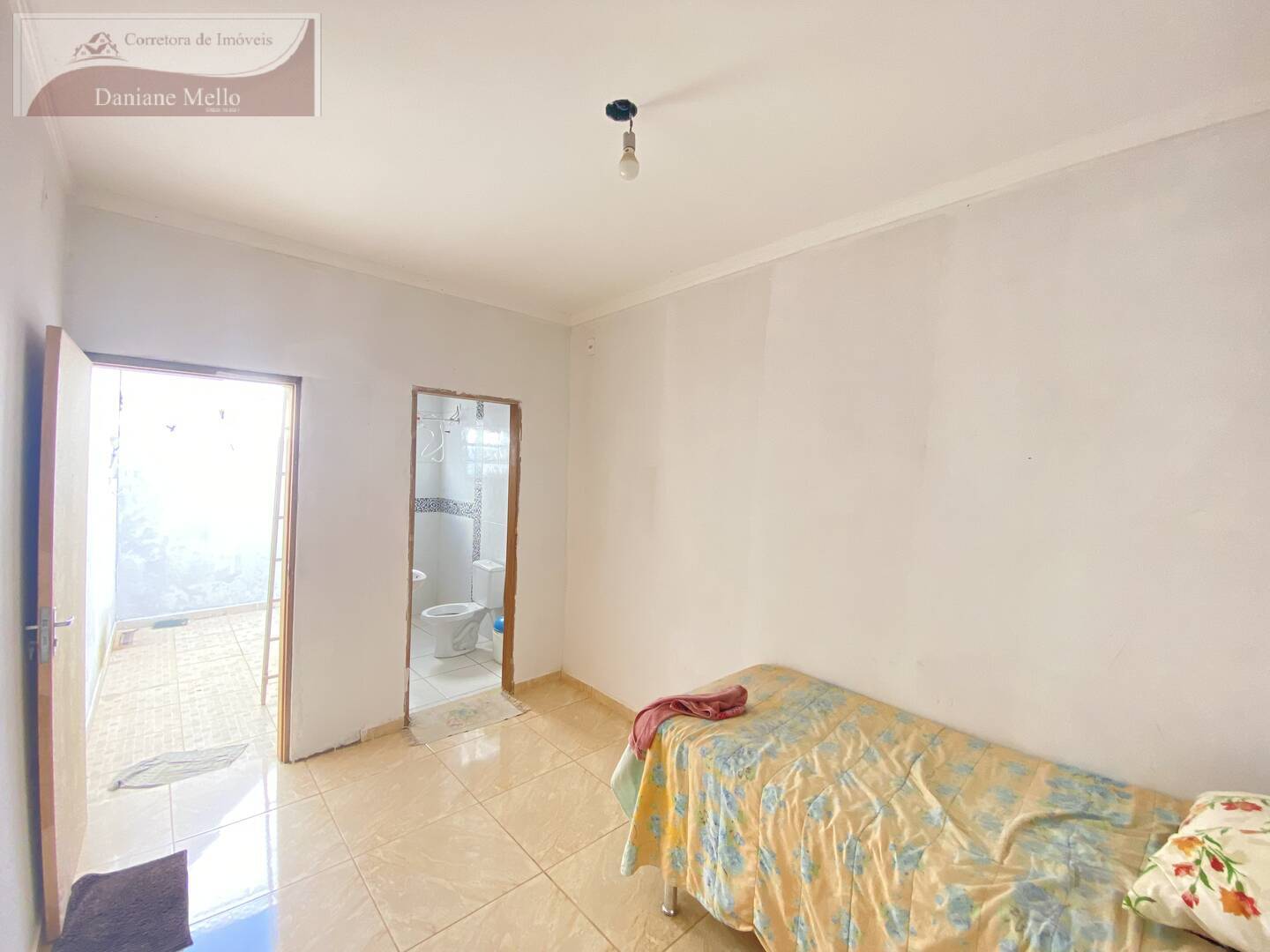 Casa à venda com 3 quartos, 115m² - Foto 4