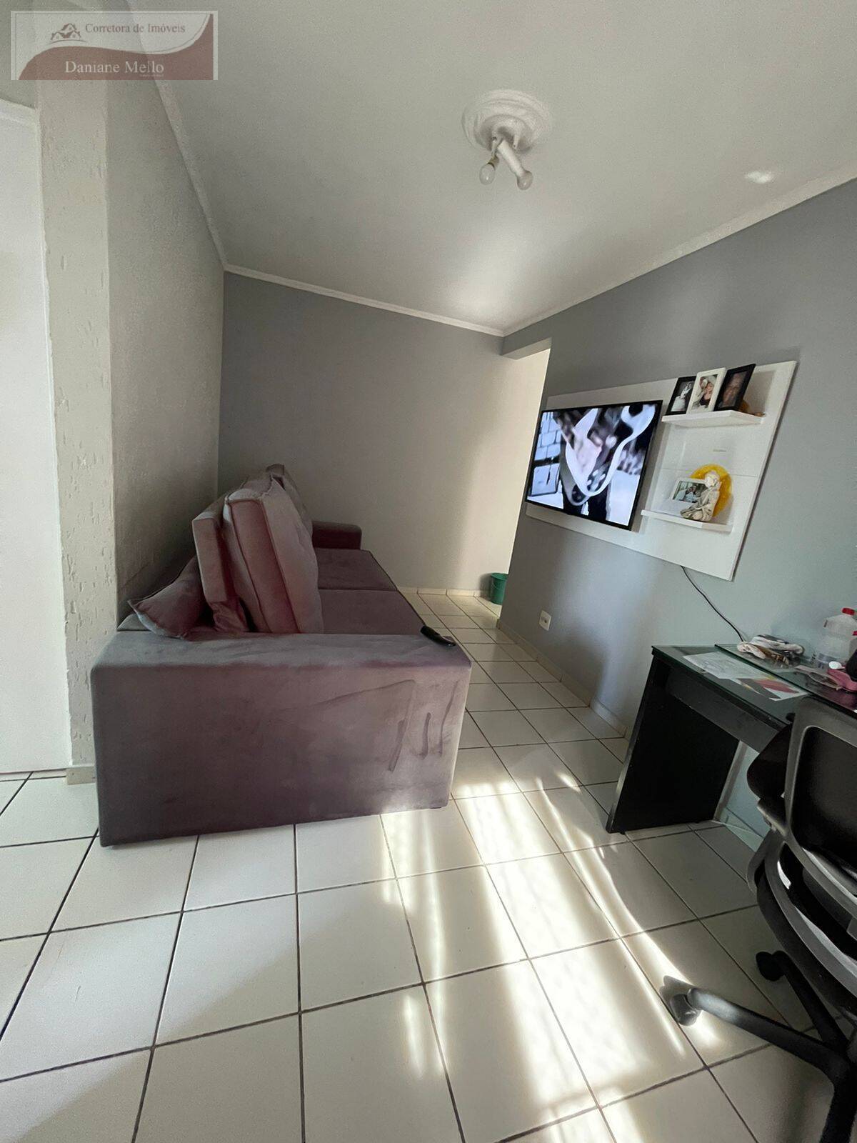 Apartamento à venda com 2 quartos, 44m² - Foto 2