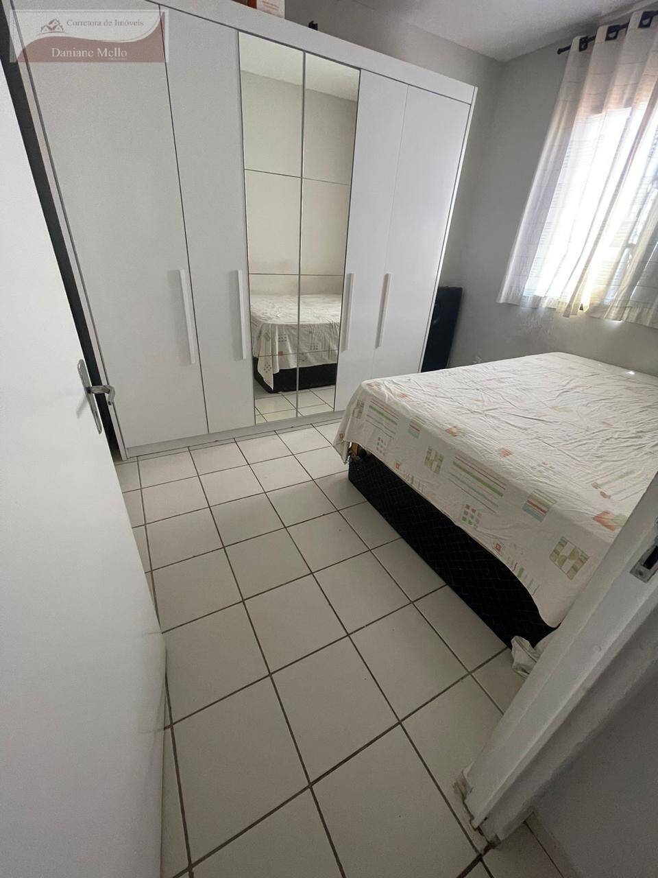 Apartamento à venda com 2 quartos, 44m² - Foto 11