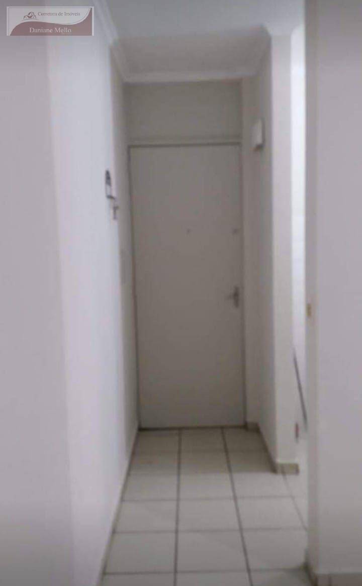 Apartamento à venda com 2 quartos, 44m² - Foto 15