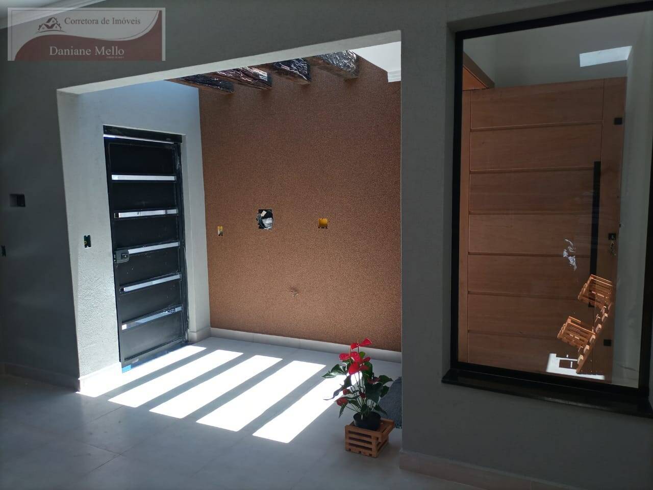 Casa à venda com 3 quartos, 116m² - Foto 3