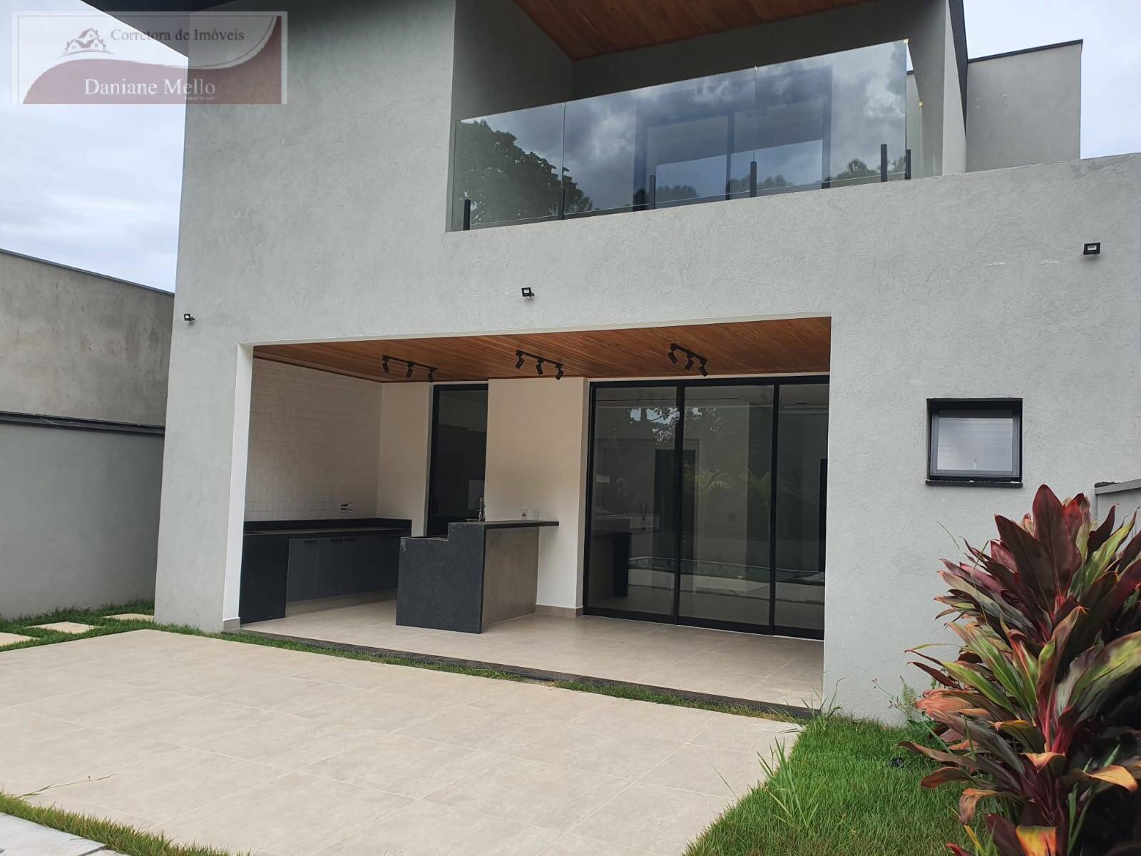 Casa de Condomínio à venda com 3 quartos, 198m² - Foto 3