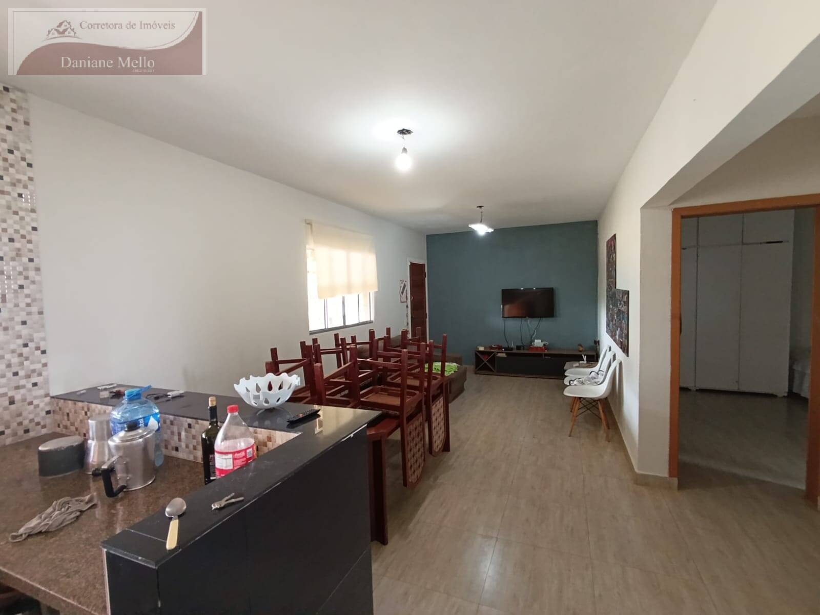 Casa à venda com 2 quartos, 70m² - Foto 5