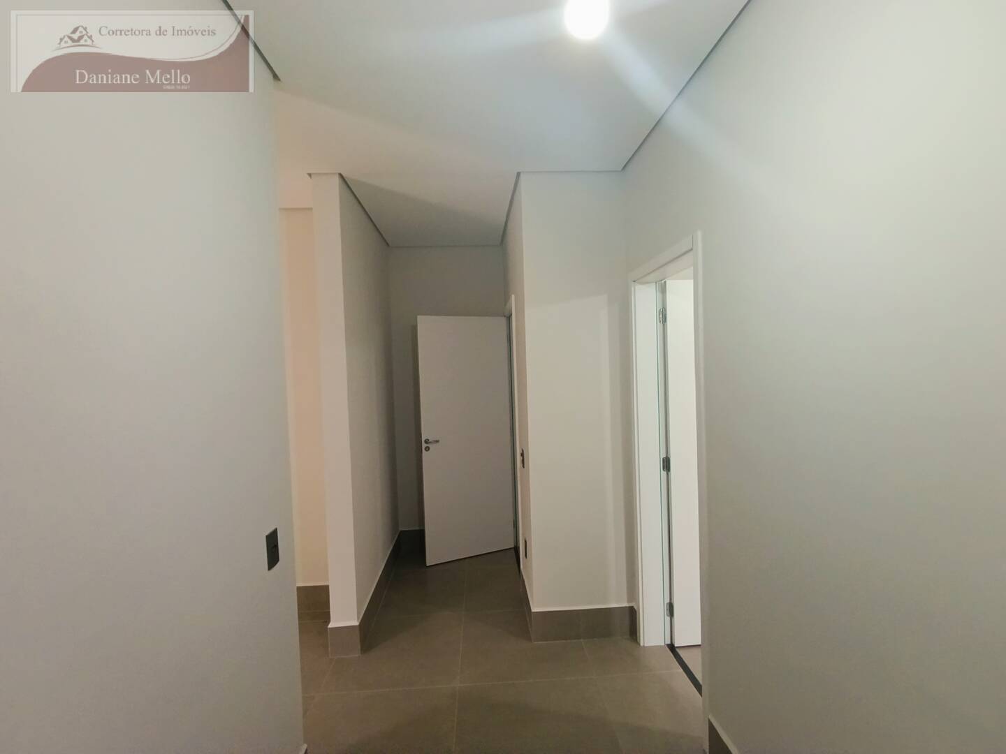 Casa de Condomínio à venda com 5 quartos, 313m² - Foto 13