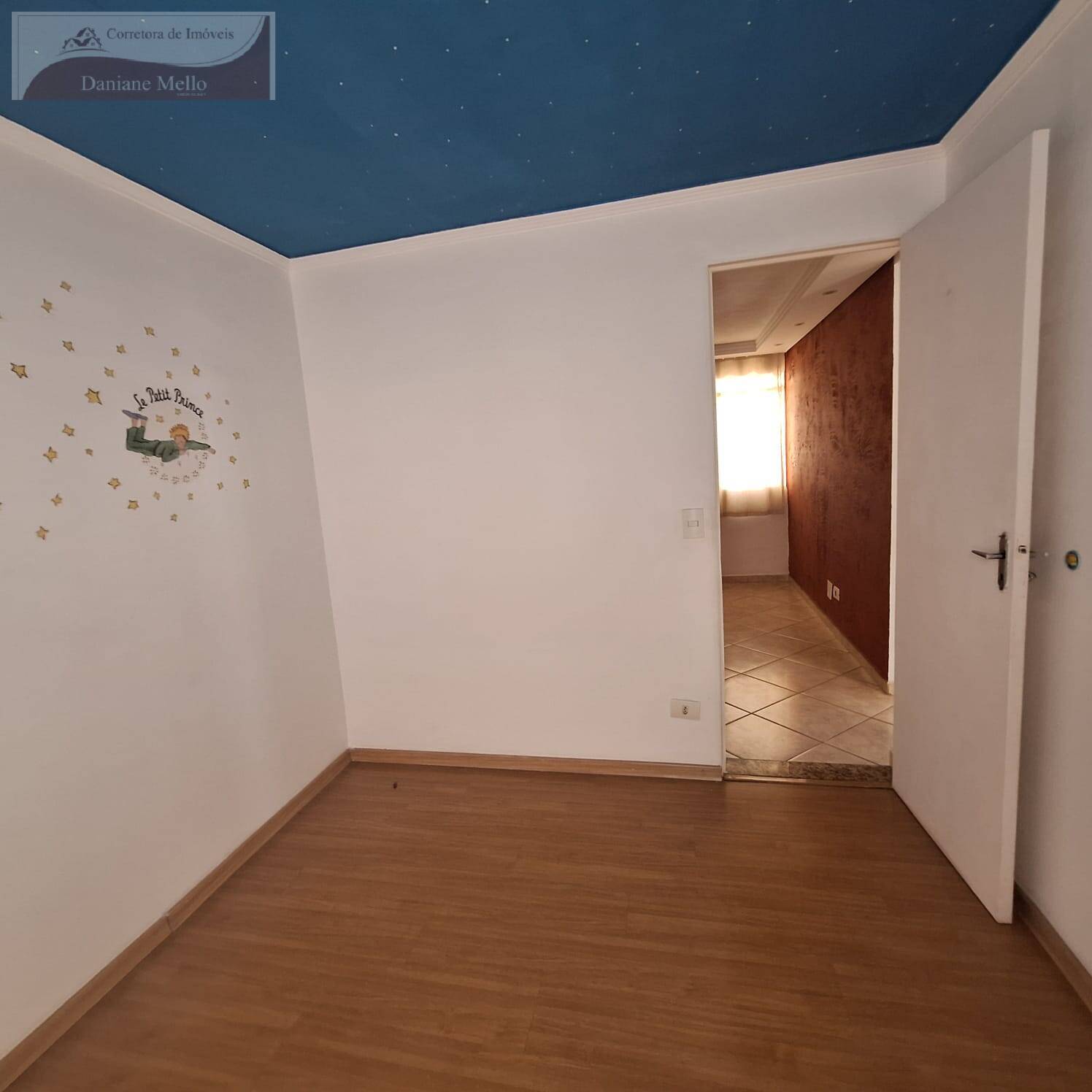 Apartamento à venda com 2 quartos, 55m² - Foto 35