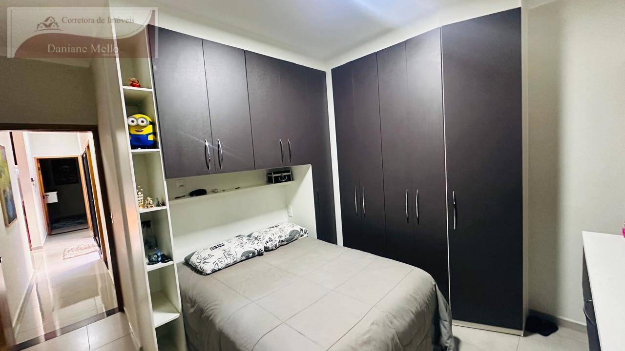 Casa à venda com 3 quartos, 136m² - Foto 17