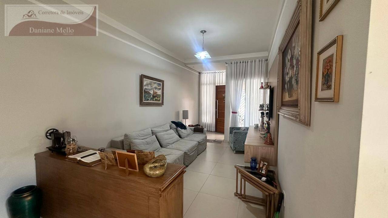 Casa à venda com 3 quartos, 110m² - Foto 16