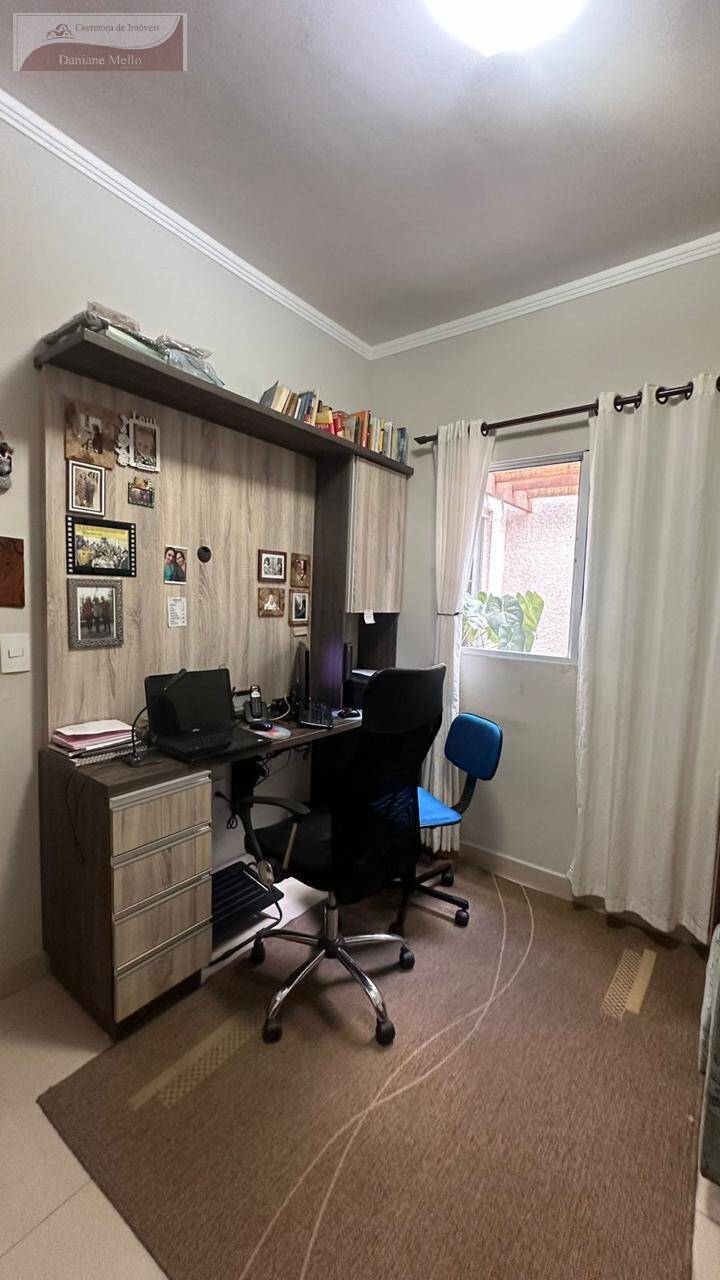 Casa à venda com 3 quartos, 110m² - Foto 24