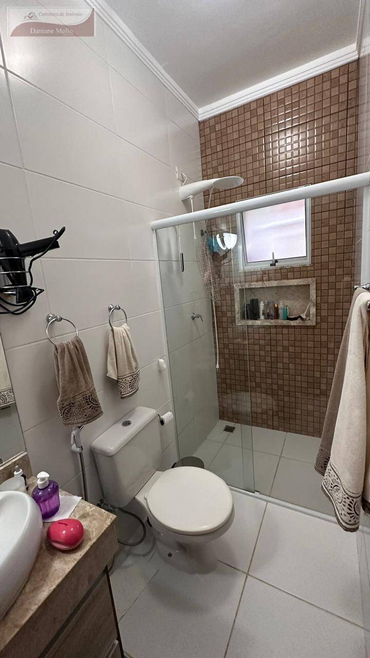 Casa à venda com 3 quartos, 110m² - Foto 25