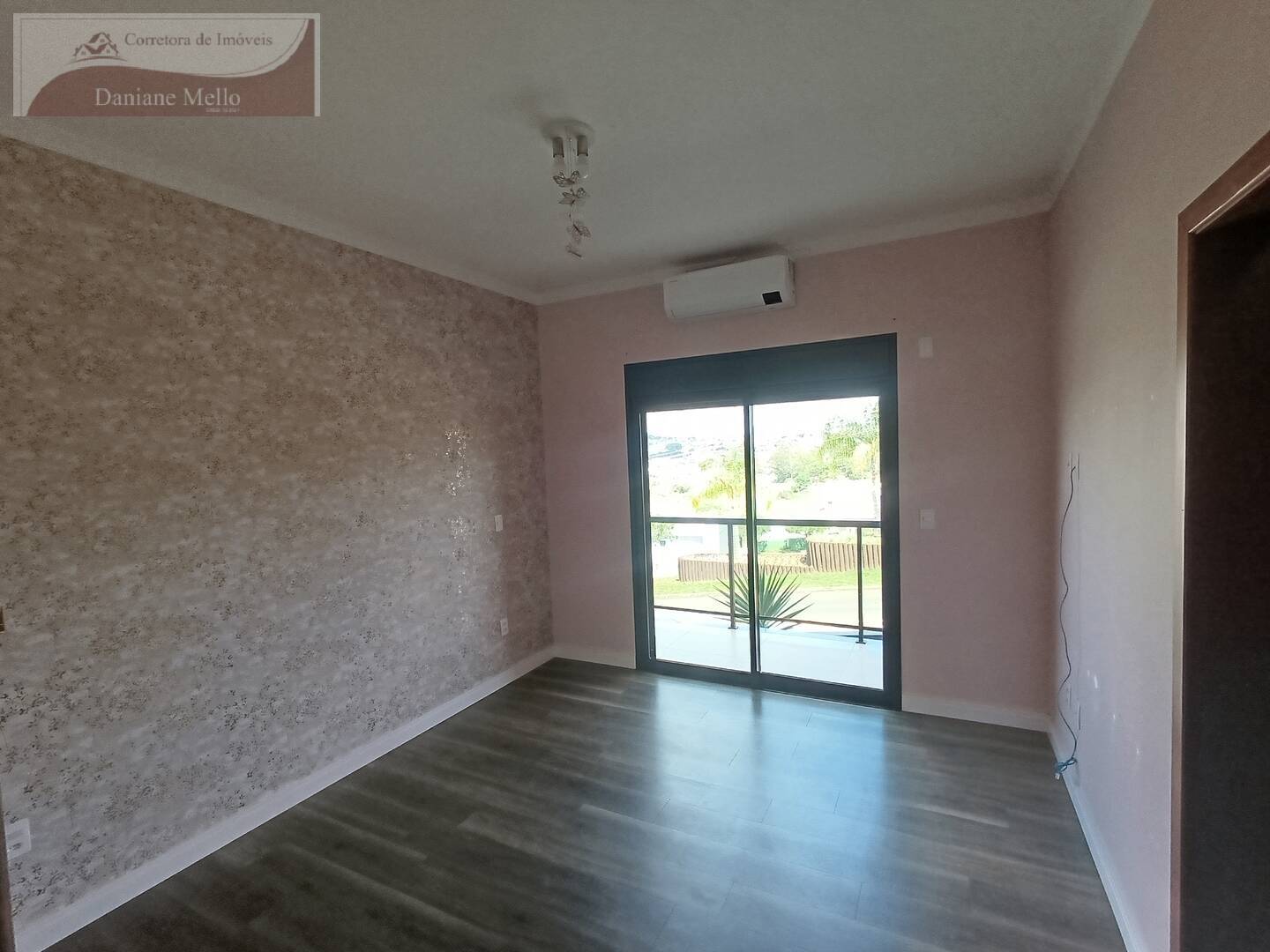 Casa de Condomínio para alugar com 4 quartos, 600m² - Foto 7