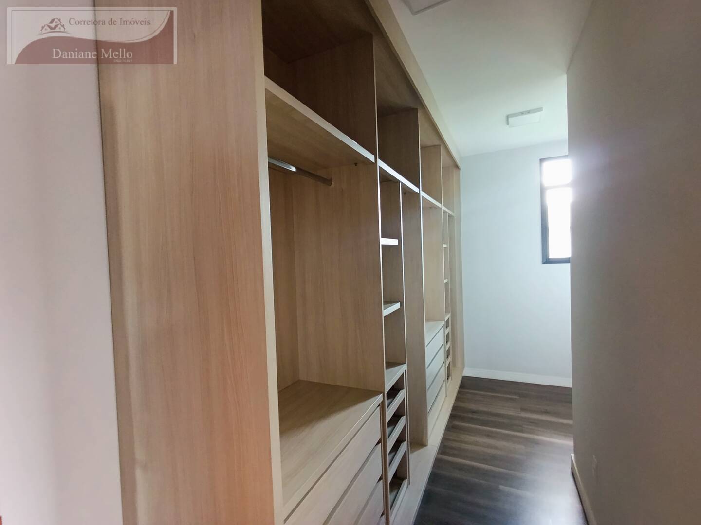 Casa de Condomínio para alugar com 4 quartos, 600m² - Foto 18