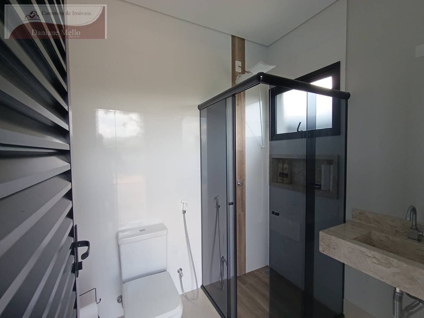 Casa de Condomínio para alugar com 4 quartos, 600m² - Foto 28