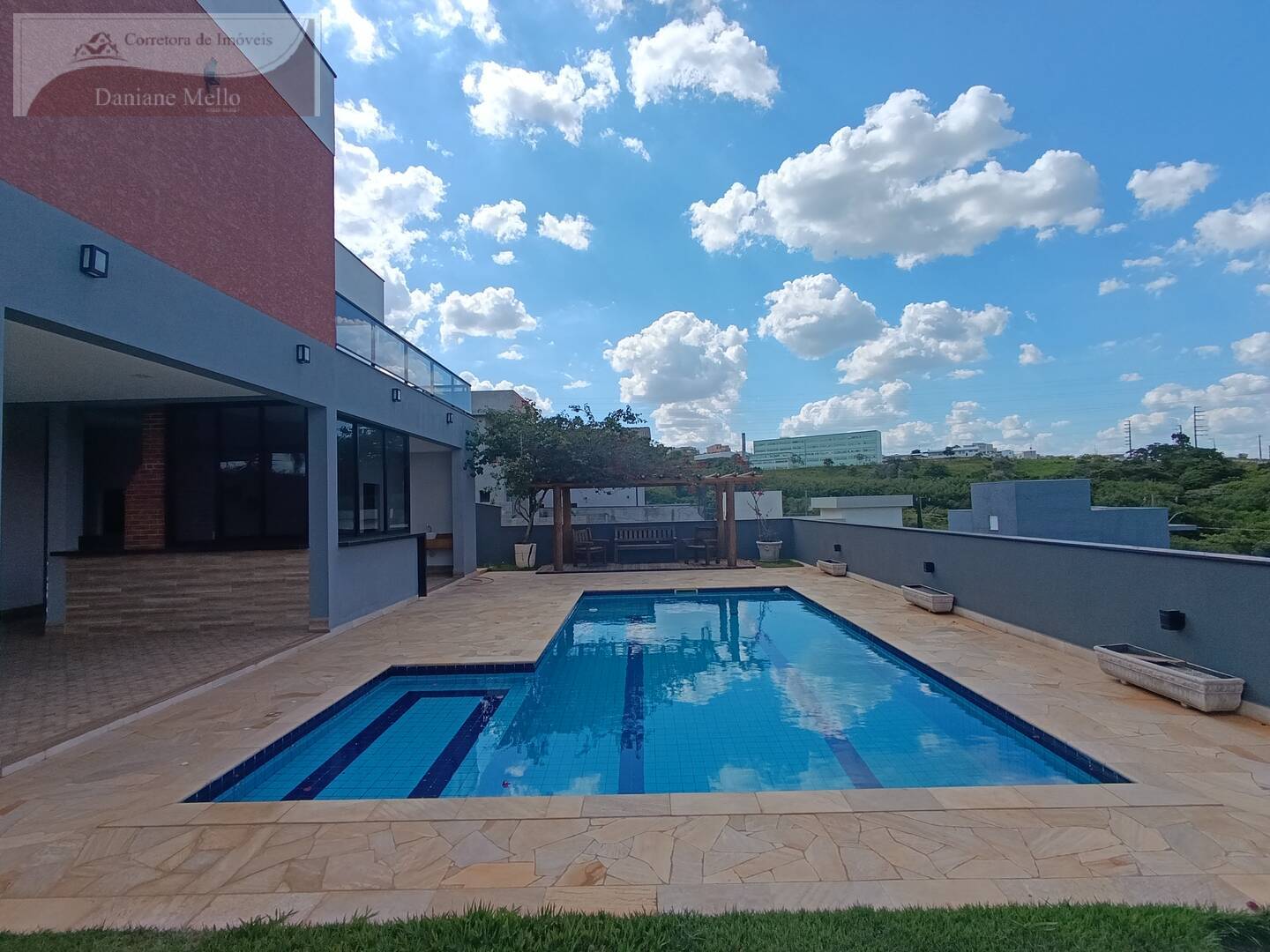 Casa de Condomínio para alugar com 4 quartos, 600m² - Foto 29