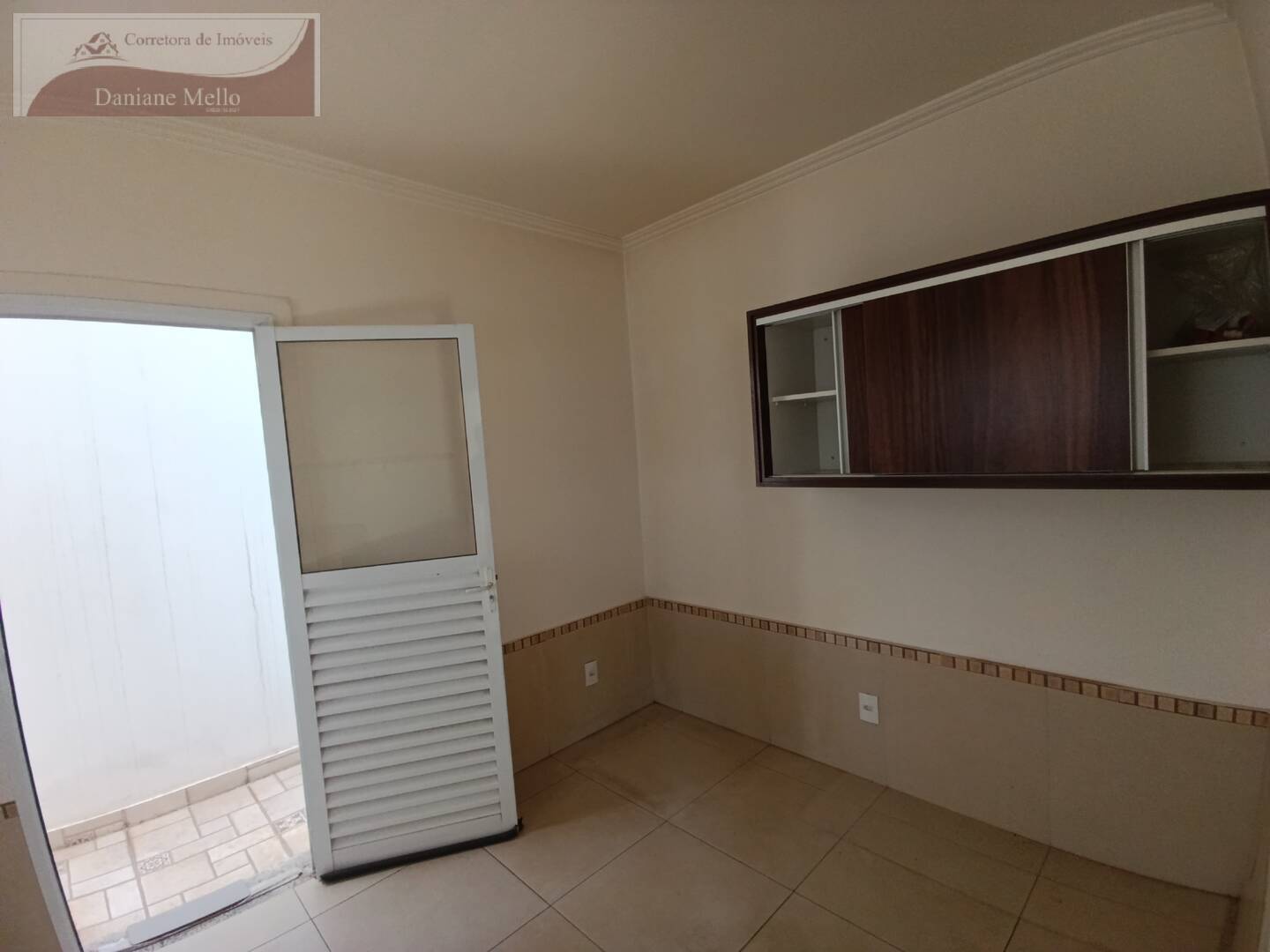 Casa para alugar com 2 quartos, 89m² - Foto 9